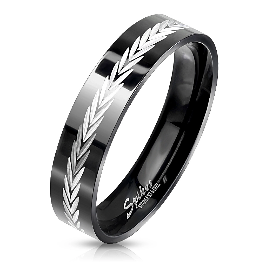 Černý ocelový prsten - řada šikmých zářezů stříbrné barvy - Velikost: 67