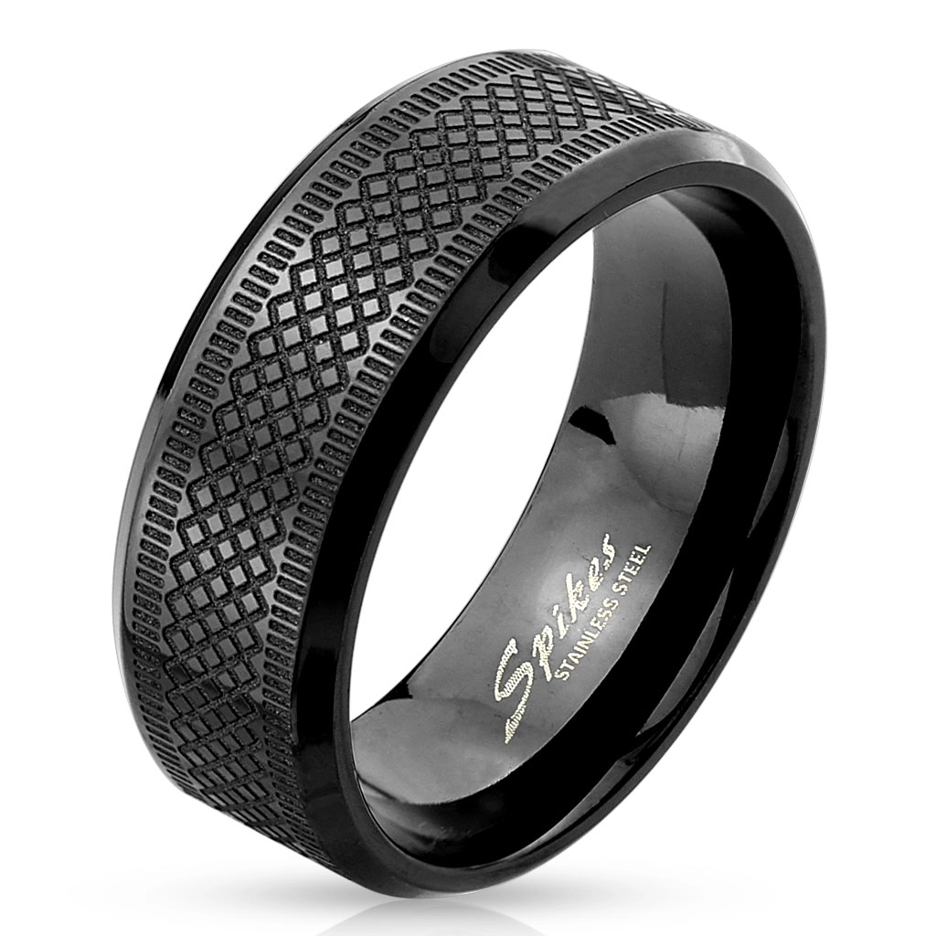 Černý prsten z nerezové oceli - motiv diamantového brusu, obdélníky - Velikost: 70