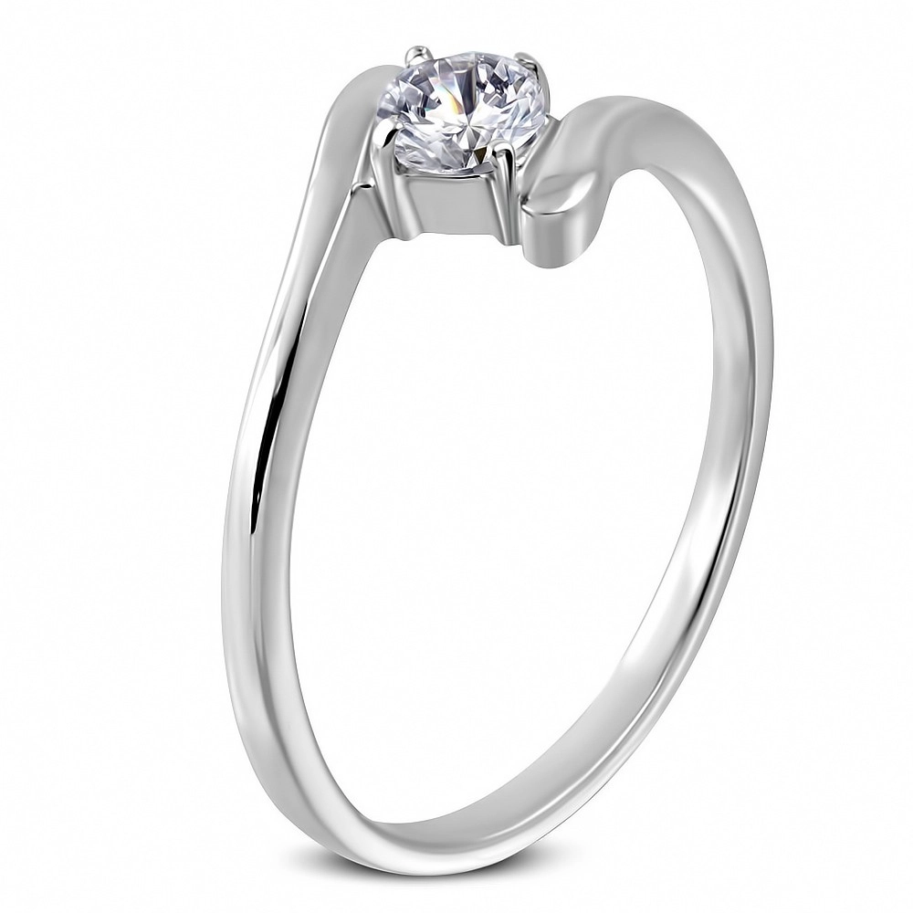Snubní prsten - kulatý zirkon uchycený mezi konci prstene - Velikost: 53