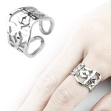 Vlnitý ocelový prsten s kvítky