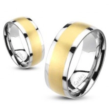 Prsten z oceli s matným broušeným středem zlaté barvy