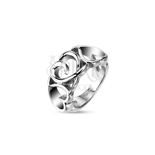 Ocelový prsten - tři vyříznutá srdíčka