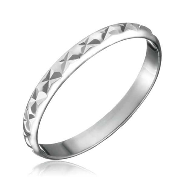Stříbrný prsten 925 - lesklý povrch, zářezy ve tvaru X - Velikost: 50
