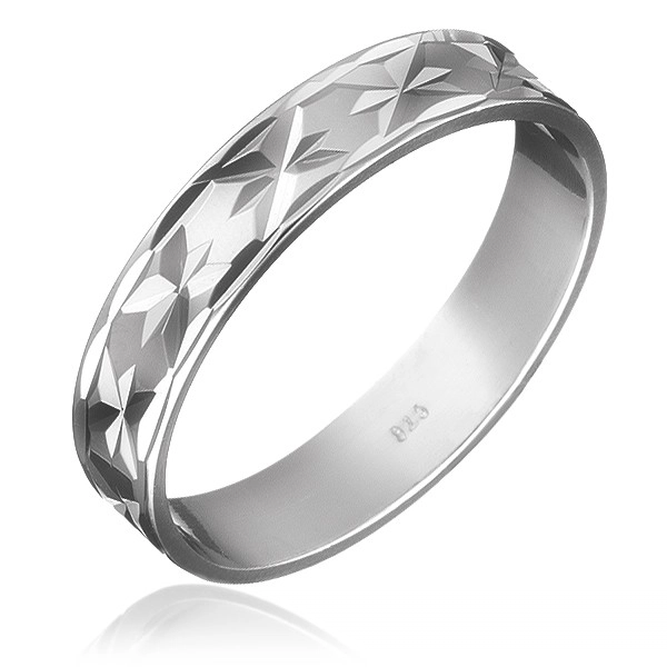 Prsten ze stříbra 925 - gravírované paprsky po obvodu - Velikost: 60