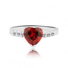 Prsten ze stříbra 925 - červené zirkonové srdce a zirkonová linie