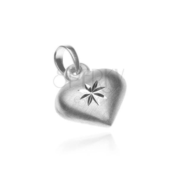 Stříbrný přívěsek 925 - matné srdce s lesklou hvězdou