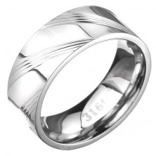 Prsten z oceli - obroučka se šikmými rýhami po obvodu