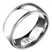 Prsten z oceli - zaoblená obroučka se dvěma rýhami po okrajích